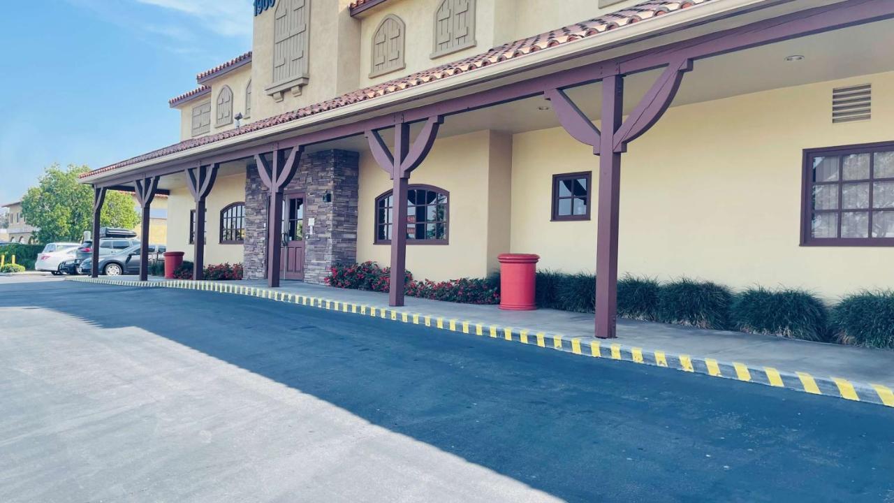 Best Western Corona Hotel & Suites Luaran gambar