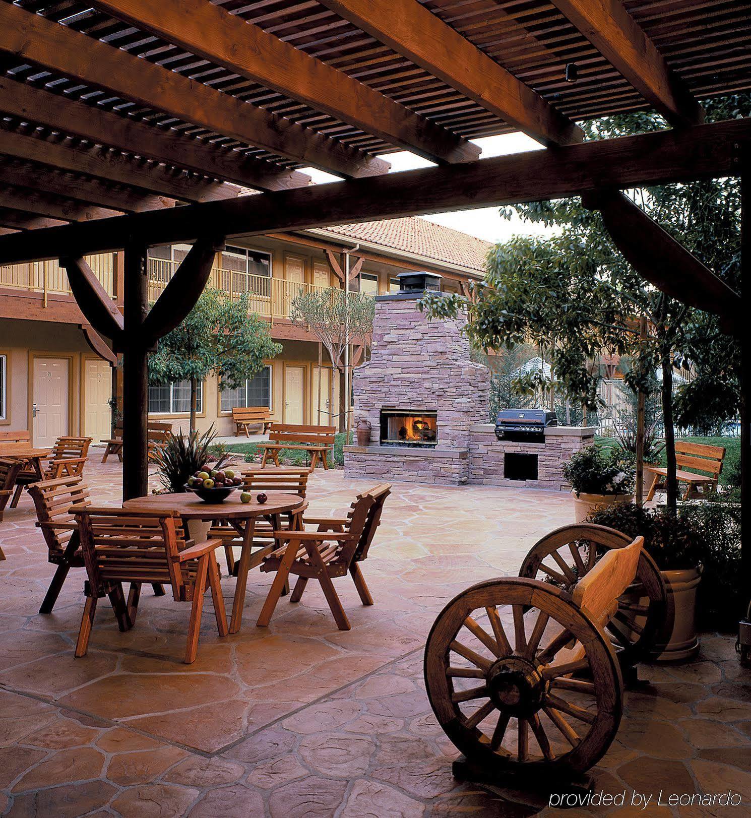 Best Western Corona Hotel & Suites Restoran gambar