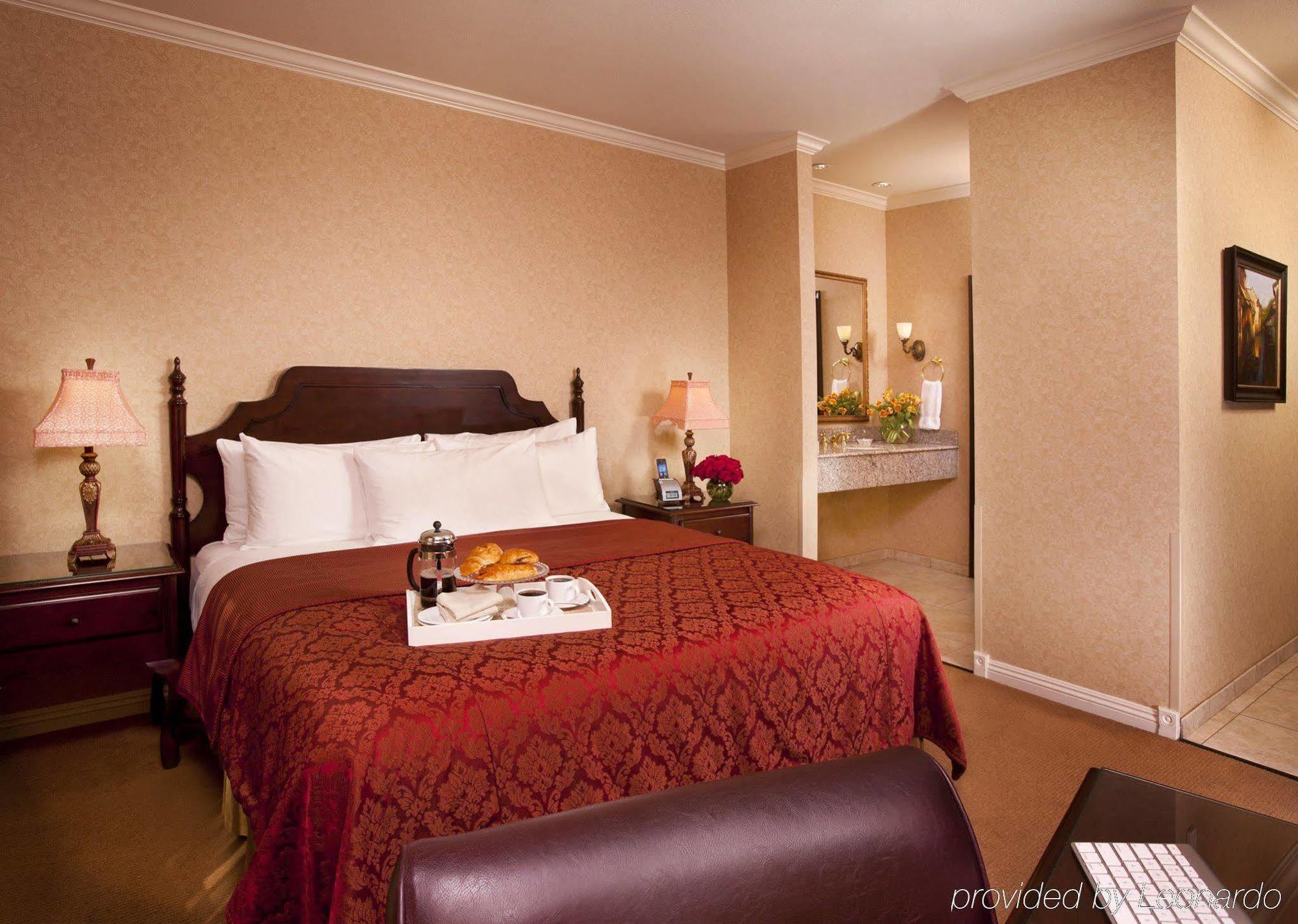 Best Western Corona Hotel & Suites Bilik gambar